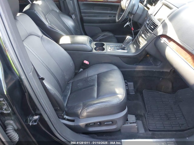 Lincoln Mkt Livery 2015 2LMHJ5NK8FBL01100 Image 5