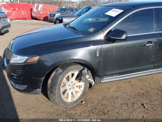 Lincoln Mkt Livery 2015 2LMHJ5NK8FBL01100 Image 6