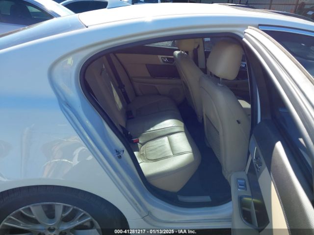 2013 JAGUAR XF SAJWA0E74D8S96856 Photo 7