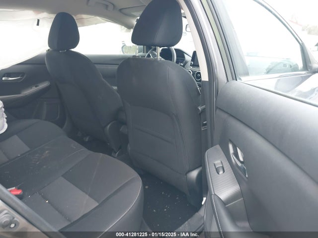 3N1AB8CV0NY236524 Nissan Sentra Sv Xtronic Cvt