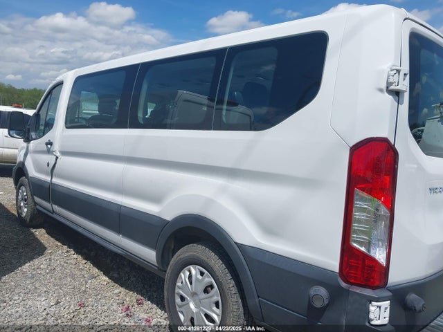 1FBZX2ZM1GKA98432 Ford 2016