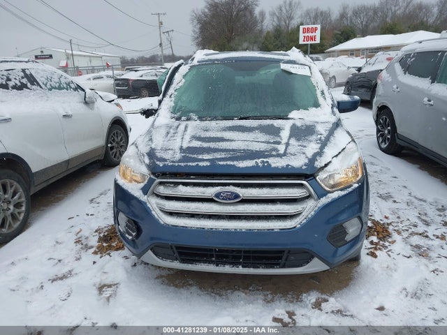 1FMCU0GD2JUA62872 Ford ESCAPE SE