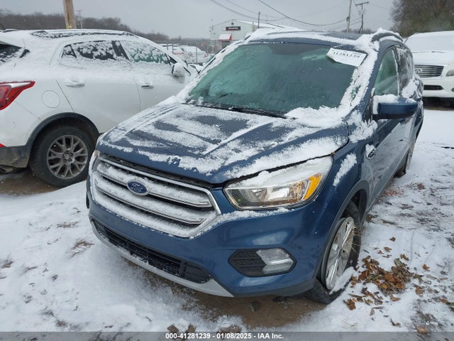 1FMCU0GD2JUA62872 Ford ESCAPE SE