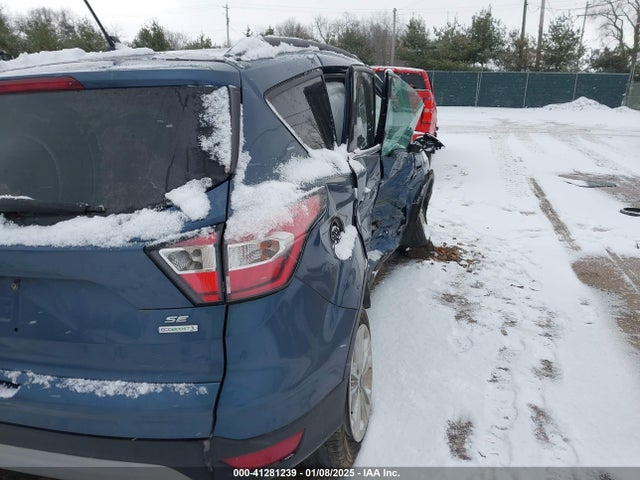 1FMCU0GD2JUA62872 Ford ESCAPE SE