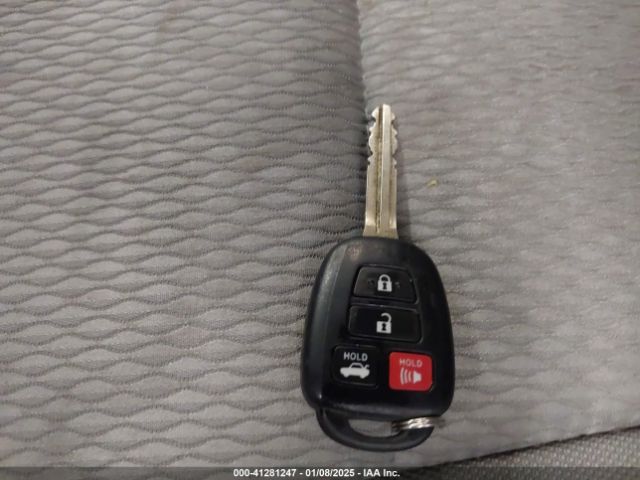 5YFBURHE0GP568136 Toyota Corolla Le Plus