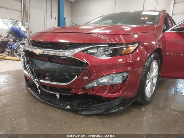 1G1ZD5ST9KF209813 Chevrolet MALIBU LT