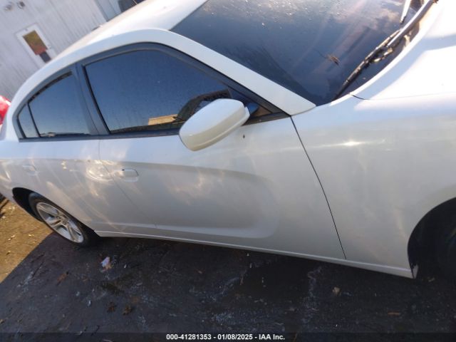 2C3CDXBG0FH812024 Dodge Charger Se