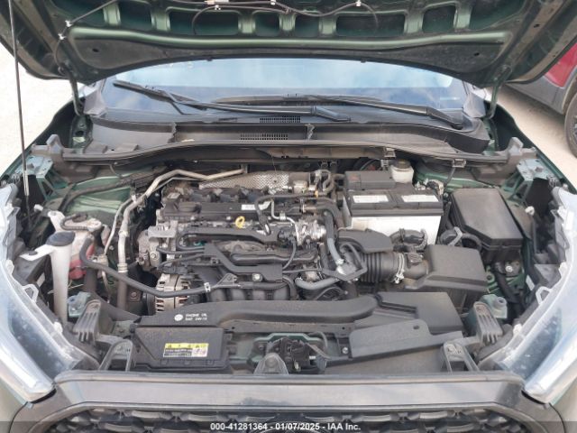 7MUCAAAG0NV037099 Toyota Corolla Cross Le