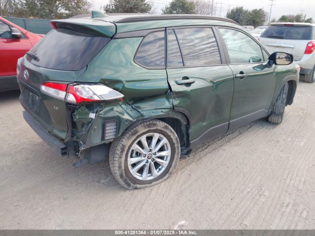 7MUCAAAG0NV037099 Toyota Corolla Cross Le