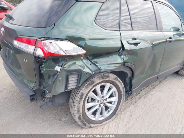 7MUCAAAG0NV037099 Toyota Corolla Cross Le