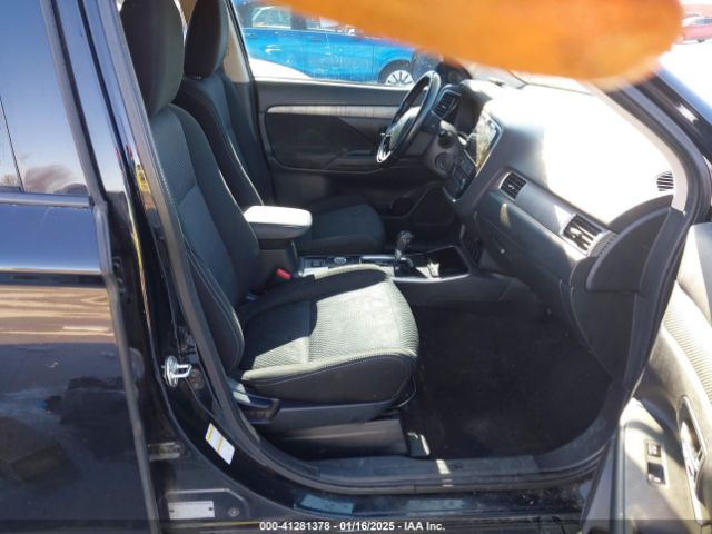 2017 MITSUBISHI OUTLANDER JA4AZ3A3XHZ026725 Photo 4