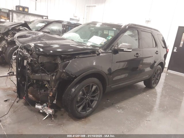 Ford EXPLORER XLT 2017 1FM5K8D86HGC61629 Image 2
