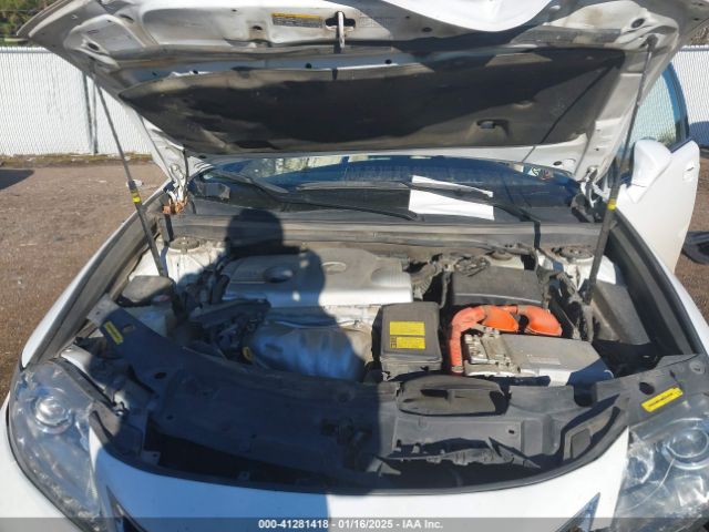 JTHBW1GG6E2075022 Lexus ES 300H