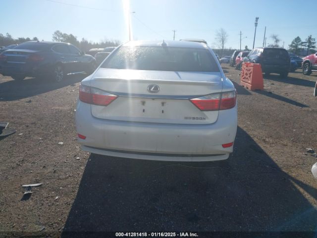JTHBW1GG6E2075022 Lexus ES 300H