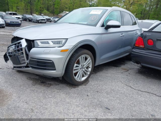2019 AUDI Q5 WA1BNAFY7K2136379 Photo 1