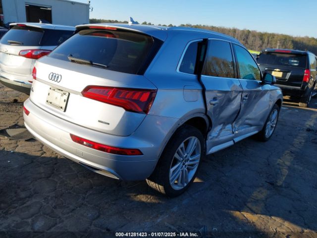 2019 AUDI Q5 WA1BNAFY7K2136379 Photo 3