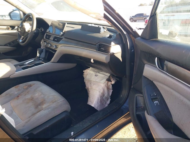 1HGCV1F12LA146212 Honda ACCORD LX