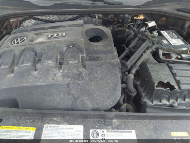 1VWBV7A39FC041582 Volkswagen Passat 2.0l Tdi Se