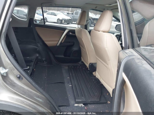 Toyota Rav4 Xle 2015 2T3RFREV3FW241344 Image 8