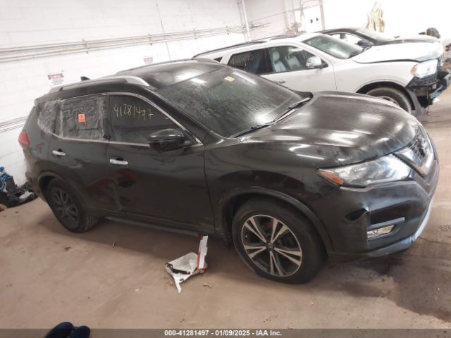 KNMAT2MV1HP513581 Nissan ROGUE SV