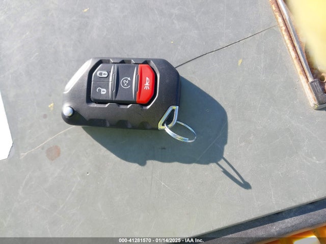 Jeep Gladiator Sport S 2025 1C6PJTAG1SL500041 Image 11