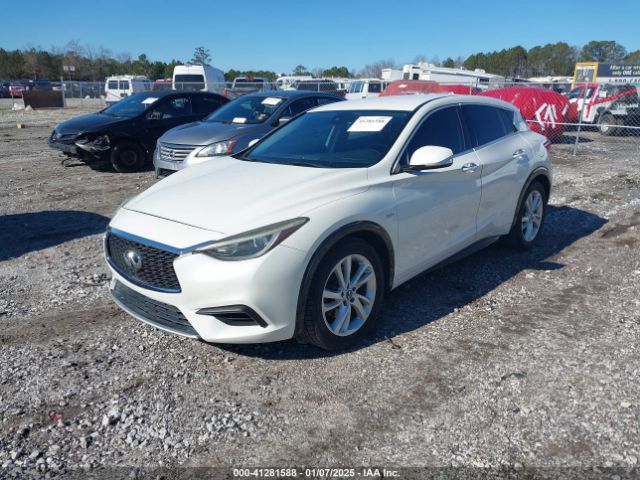 SJKCH5CP3HA033931 Infiniti QX30