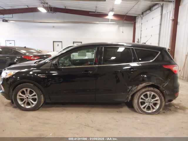 Ford ESCAPE SE 2017 1FMCU0GD7HUD27425 Image 14