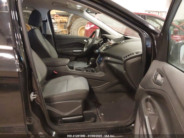 Ford ESCAPE SE 2017 1FMCU0GD7HUD27425 Image 5