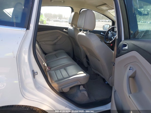 Ford C-MAX 2015 1FADP5BU8FL106834 Image 8