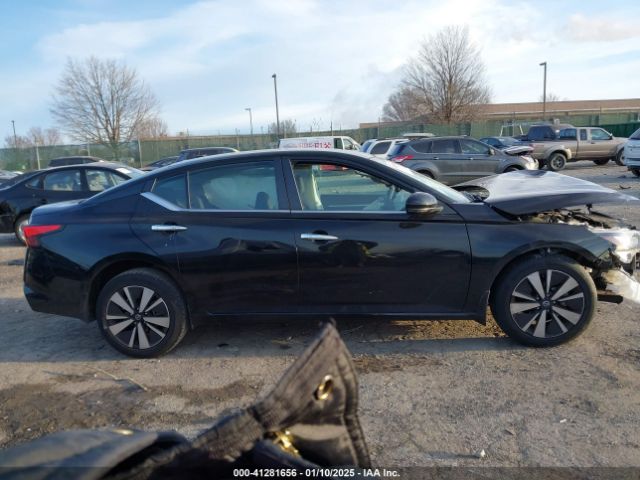 1N4BL4DW0MN345260 Nissan Altima Sv Intelligent Awd