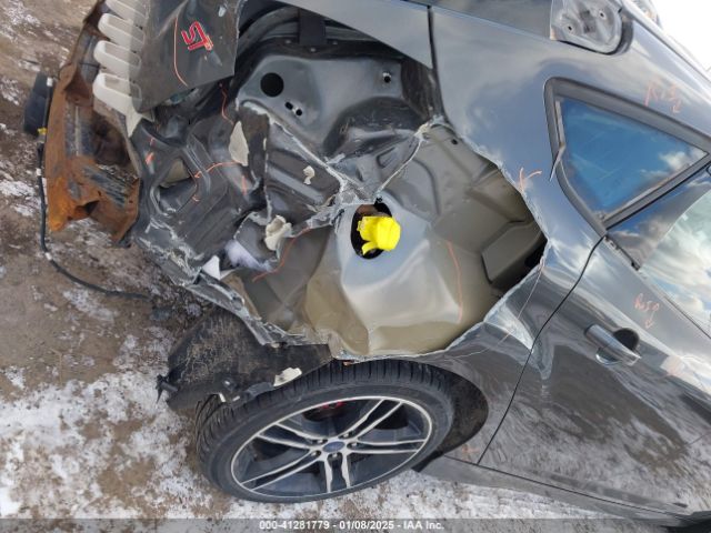 1FADP3L98HL269632 Ford FOCUS ST