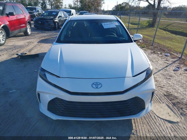 Toyota CAMRY LE 2025 4T1DAACK4SU070576 Image 12
