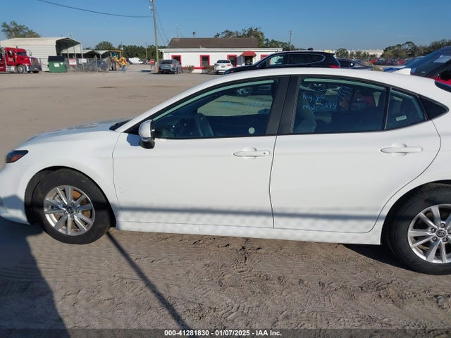 Toyota CAMRY LE 2025 4T1DAACK4SU070576 Image 14