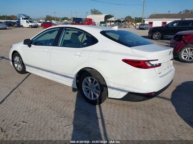 Toyota CAMRY LE 2025 4T1DAACK4SU070576 Image 3