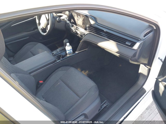 Toyota CAMRY LE 2025 4T1DAACK4SU070576 Image 5