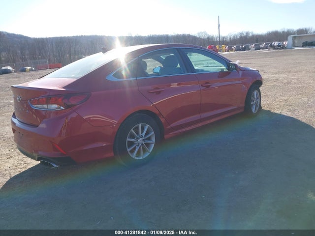 Hyundai SONATA SE 2019 5NPE24AF6KH759817 Image 4