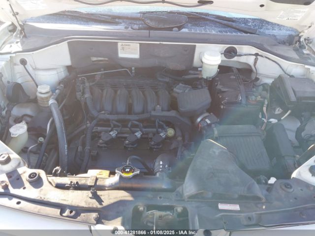 2004 MITSUBISHI ENDEAVOR 4A4MN41S84E007953 Photo 9