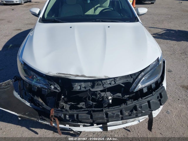 Chrysler 200 Limited 2016 1C3CCCAB3GN137909 Image 12