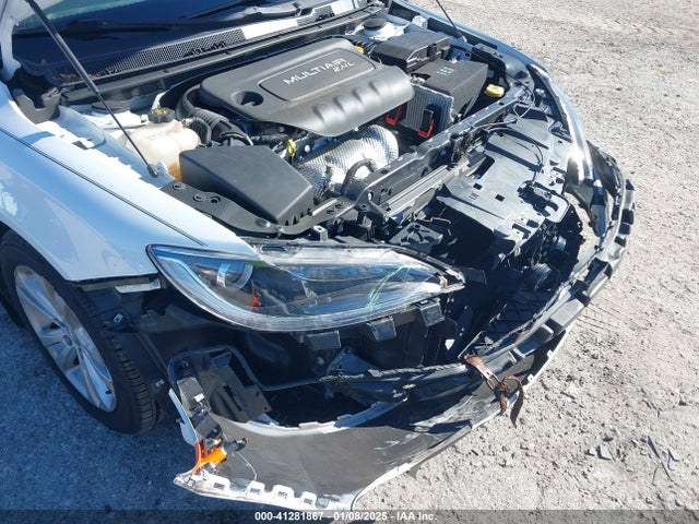 Chrysler 200 Limited 2016 1C3CCCAB3GN137909 Image 6
