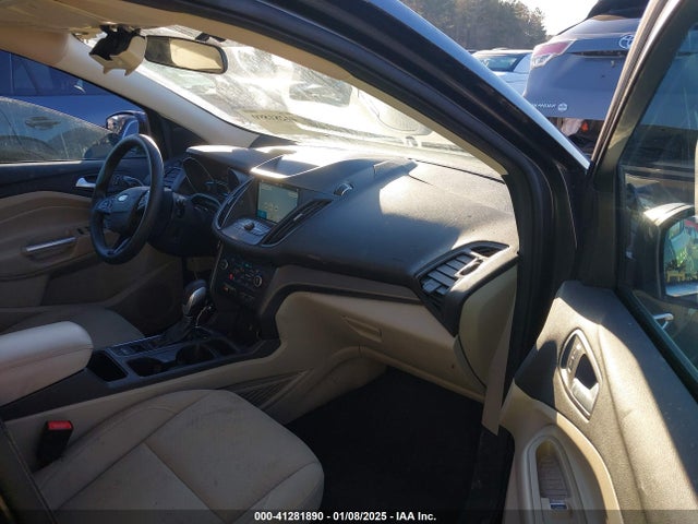 1FMCU9G9XKUB66625 Ford ESCAPE SE