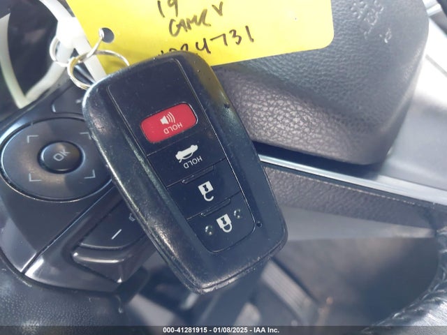 4T1B11HK7KU718007 Toyota CAMRY SE