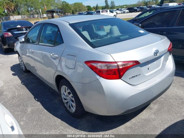 5YFBURHE3HP662397 Toyota COROLLA LE