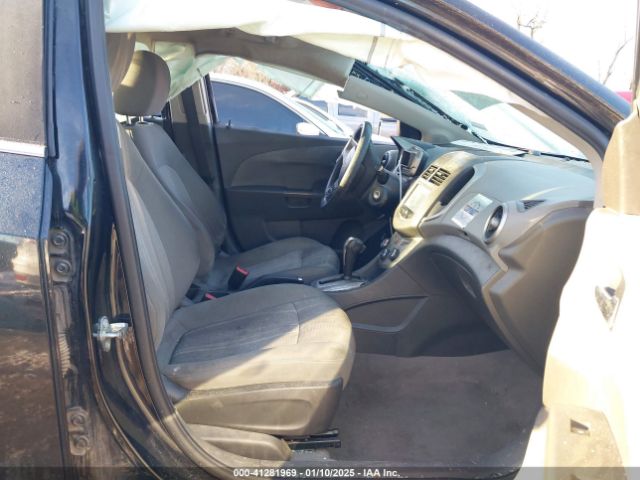 1G1JC5SH5F4145847 Chevrolet Sonic Lt Auto