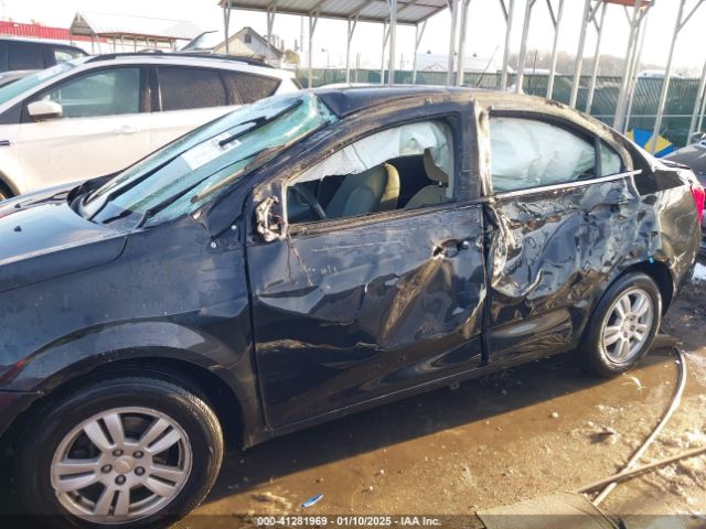 1G1JC5SH5F4145847 Chevrolet Sonic Lt Auto