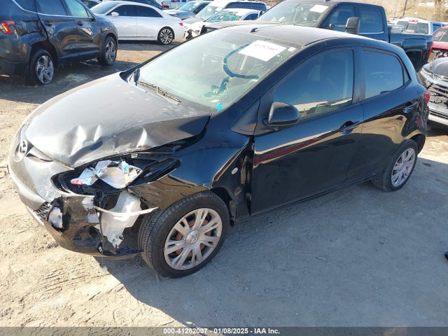 41282007 :رقم المزاد ، JM1DE1HZ2B0106688 vin ، 2011 Mazda Mazda2 Sport مزاد بيع