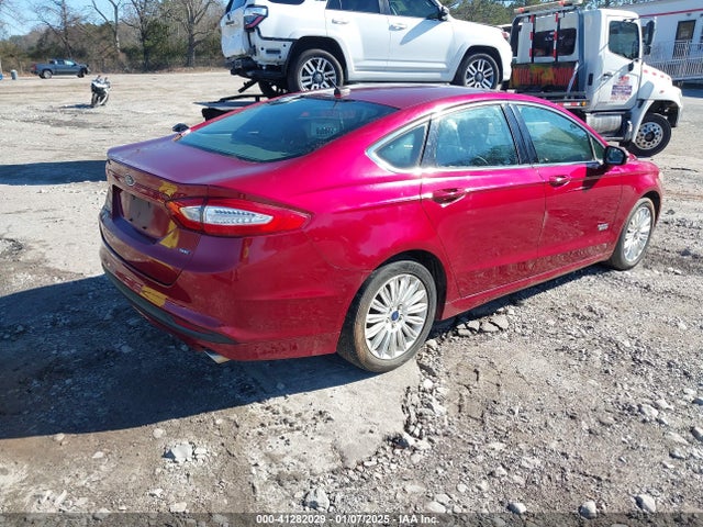 3FA6P0PU3GR210686 Ford Fusion Energi Se Luxury