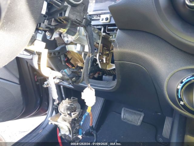 KNDJ63AU4M7761889 KIA Soul Gt-line