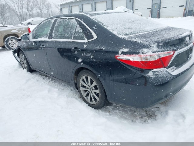 4T1BD1FK2FU167727 Toyota Camry Hybrid Xle