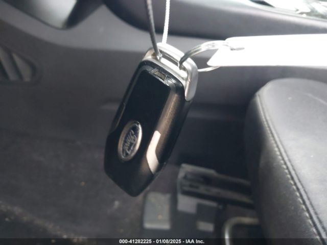 2FMPK3G99GBB95275 Ford EDGE SE