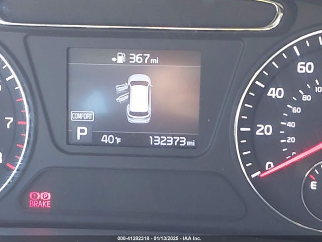 5XYPG4A56KG601177 KIA Sorento 3.3l S
